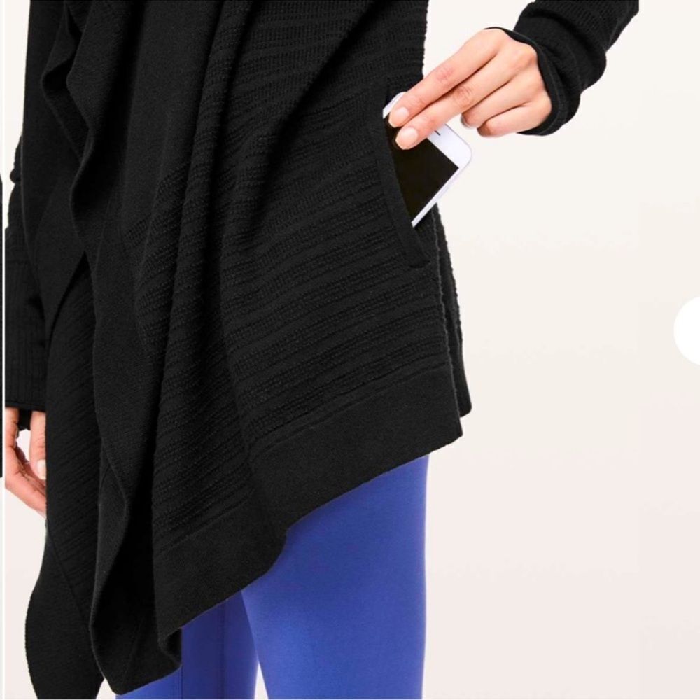 Lululemon find your calm wrap drape waterfall knit black cardigan sweater size 2 - Picture 2 of 7